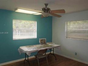 328 Riverdale Rd, Palm Springs FL 33461