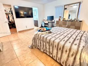 5790 Stirling Rd 104, Hollywood FL 33021