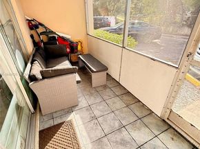 5790 Stirling Rd 104, Hollywood FL 33021