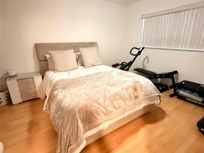 5790 Stirling Rd 104, Hollywood FL 33021