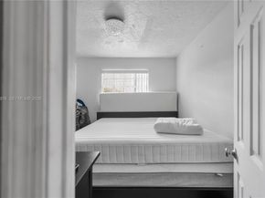 2900 SW 19th St, Miami FL 33145