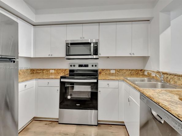 2965 NE 185th St 1509, Aventura FL 33180