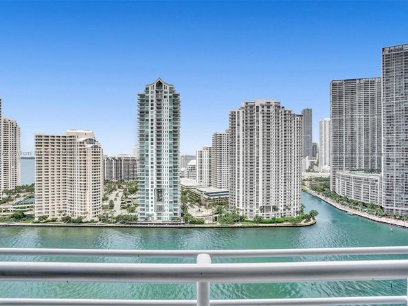 325 S Biscayne Blvd 2519, Miami FL 33131