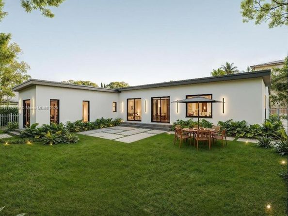 2530 SW 19th Ave, Miami FL 33133