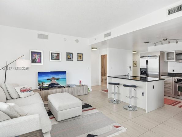 1900 N Bayshore Dr 1511, Miami FL 33132