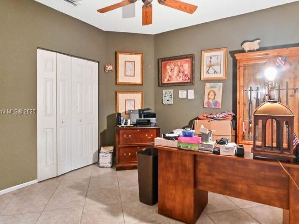 5764 NW 125th Ter, Coral Springs FL 33076