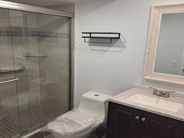 10433 Sunrise Lakes Blvd 104, Sunrise FL 33322