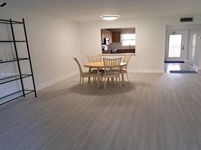 10433 Sunrise Lakes Blvd 104, Sunrise FL 33322