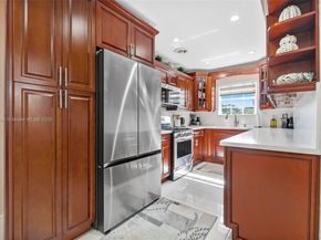 6951 Liberty St, Hollywood FL 33024