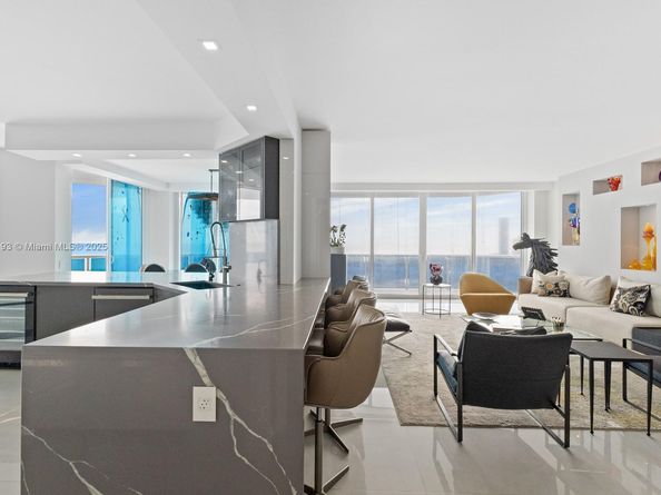 3801 NE 207th St 2002, Aventura FL 33180