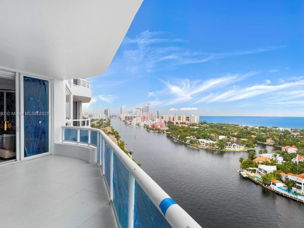 3801 NE 207th St 2002, Aventura FL 33180