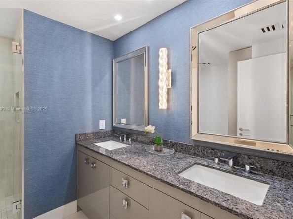 3801 NE 207th St 2002, Aventura FL 33180