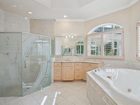 3079 Old Still Ln, Weston FL 33331