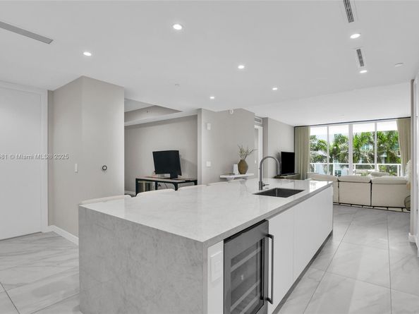220 SE Mizner Blvd 414, Boca Raton FL 33432