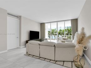 220 SE Mizner Blvd 414, Boca Raton FL 33432