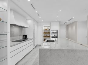 220 SE Mizner Blvd 414, Boca Raton FL 33432