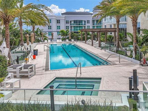 220 SE Mizner Blvd 414, Boca Raton FL 33432