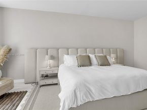 220 SE Mizner Blvd 414, Boca Raton FL 33432