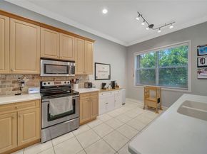 1531 SW 194th Ter, Pembroke Pines FL 33029
