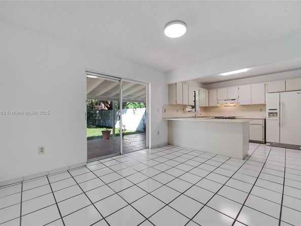 6514 SW 136th Ct, Miami FL 33183