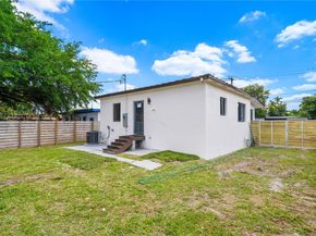 1843 NW 51st Ter, Miami FL 33142