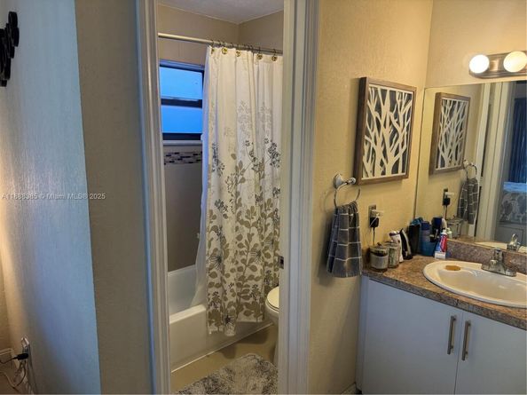 26553 SW 125th Ct, Homestead FL 33032
