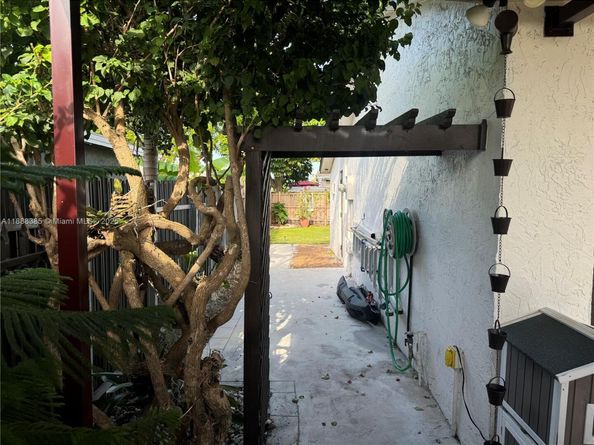 26553 SW 125th Ct, Homestead FL 33032