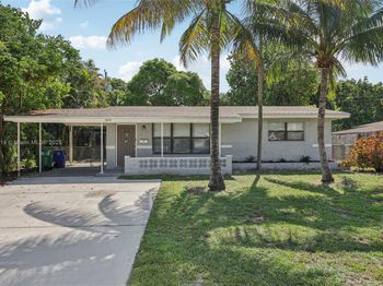 2649 Pine Tree Dr