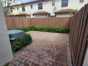 3213 SE 5th Ct, Homestead FL 33033