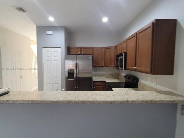 3213 SE 5th Ct, Homestead FL 33033