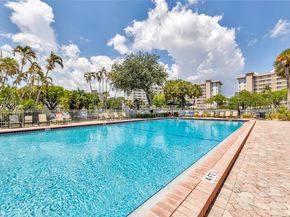 3001 S Course Dr 105, Pompano Beach FL 33069