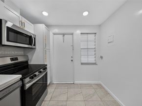 3001 S Course Dr 105, Pompano Beach FL 33069