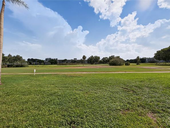 3001 S Course Dr 105, Pompano Beach FL 33069