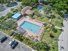 3001 S Course Dr 105, Pompano Beach FL 33069