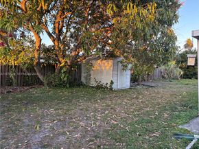 11055 NW 27th Pl, Sunrise FL 33322