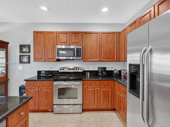 4759 Cypress St, Coconut Creek FL 33073