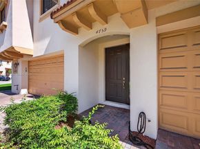 4759 Cypress St, Coconut Creek FL 33073