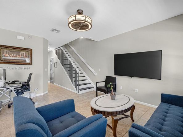 4759 Cypress St, Coconut Creek FL 33073