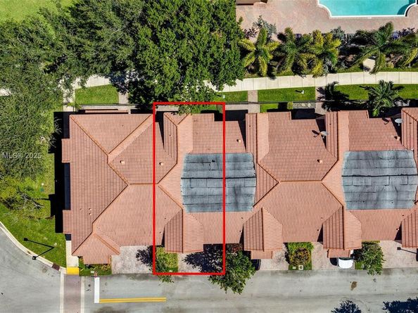 4759 Cypress St, Coconut Creek FL 33073