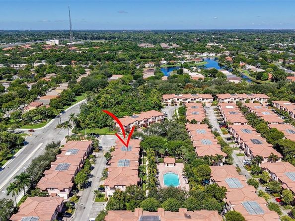 4759 Cypress St, Coconut Creek FL 33073