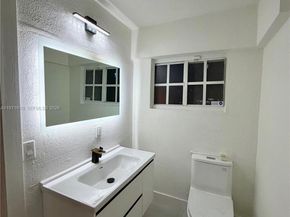 19730 NW 3rd Ct, Miami Gardens FL 33169