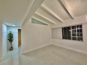 19730 NW 3rd Ct, Miami Gardens FL 33169