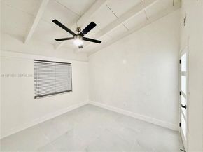 19730 NW 3rd Ct, Miami Gardens FL 33169