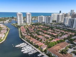 3710 NE 208th Ter, Aventura FL 33180