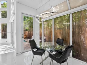 3710 NE 208th Ter, Aventura FL 33180
