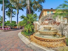 3710 NE 208th Ter, Aventura FL 33180
