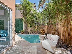 3710 NE 208th Ter, Aventura FL 33180