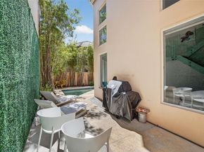 3710 NE 208th Ter, Aventura FL 33180