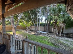 8920 SW 157th St, Palmetto Bay FL 33157