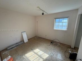 8920 SW 157th St, Palmetto Bay FL 33157